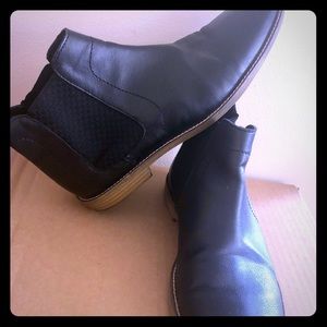 Men’s Dress/Casual Shoes